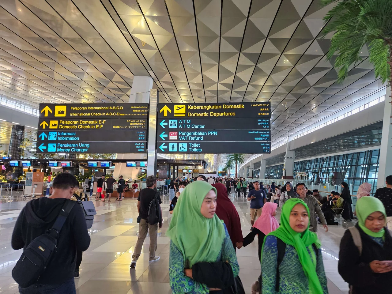 3 Bandara Kembali Beroperasi, Penerbangan Soekarno-Hatta hingga Bandung Dibuka